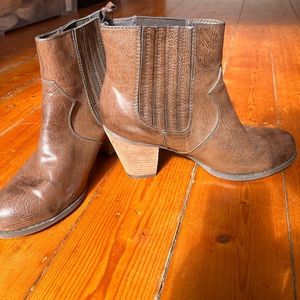 Brown Heeled Ankle Boots Just Jeans 